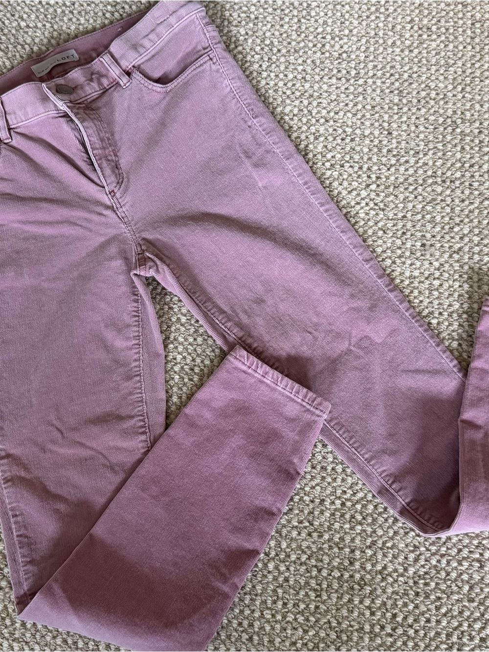 LOFT Modern Skinny Pink Corduroy Pants Women’s Size 27/4 Stretch NEW